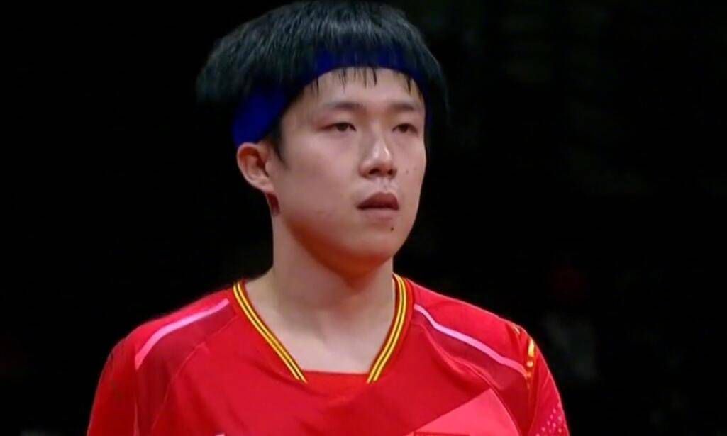 当时，我们刚刚走出麦卡锡时代，许多人失去了生命，因为为数众多的美国人接受了一种观点每个共产党人—或者每个曾经与共产党人举杯共饮的人，都是邪恶的化身，却忽视了乔治·麦卡锡的邪恶。